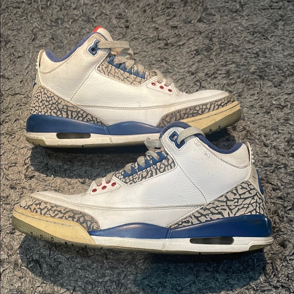 Jordan 3 true blue
